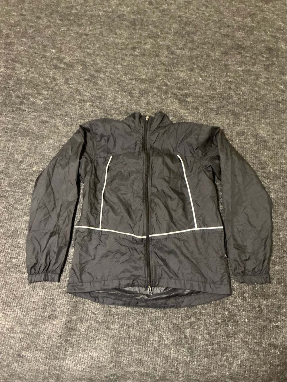 Nike Women's Running Windbreaker Jacket Black Silver Tag Size XS